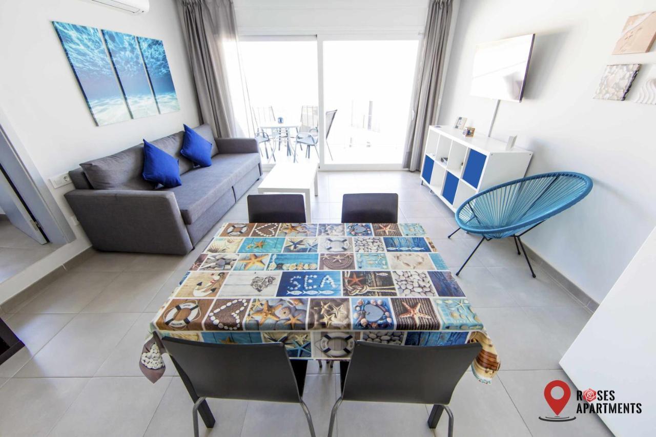 Roses Apartments Ocean 2 Habitaciones Vista Mar Lateral Exterior photo