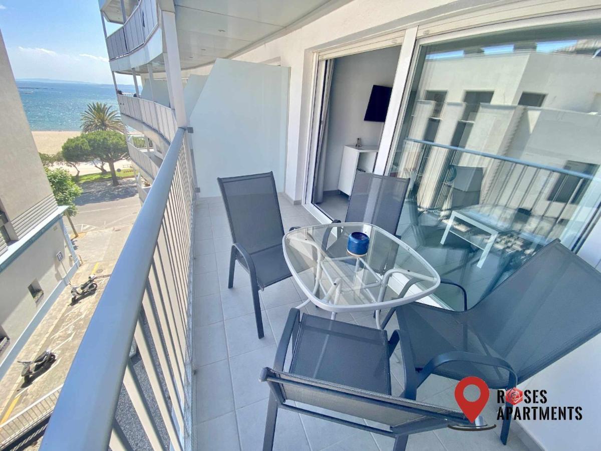 Roses Apartments Ocean 2 Habitaciones Vista Mar Lateral Exterior photo